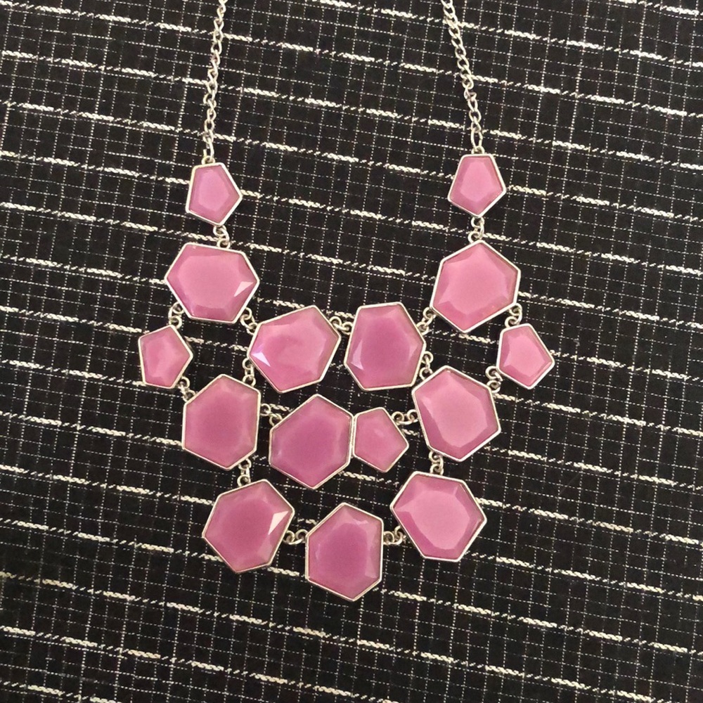 Cute fashion necklace! 💜
